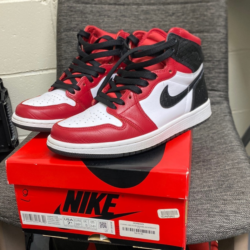 WMNS  ARI JODAN 1 HIGH OG women